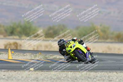 media/Dec-08-2024-CVMA (Sun) [[267e5a7075]]/Race 4-Amateur Supersport Middleweight/